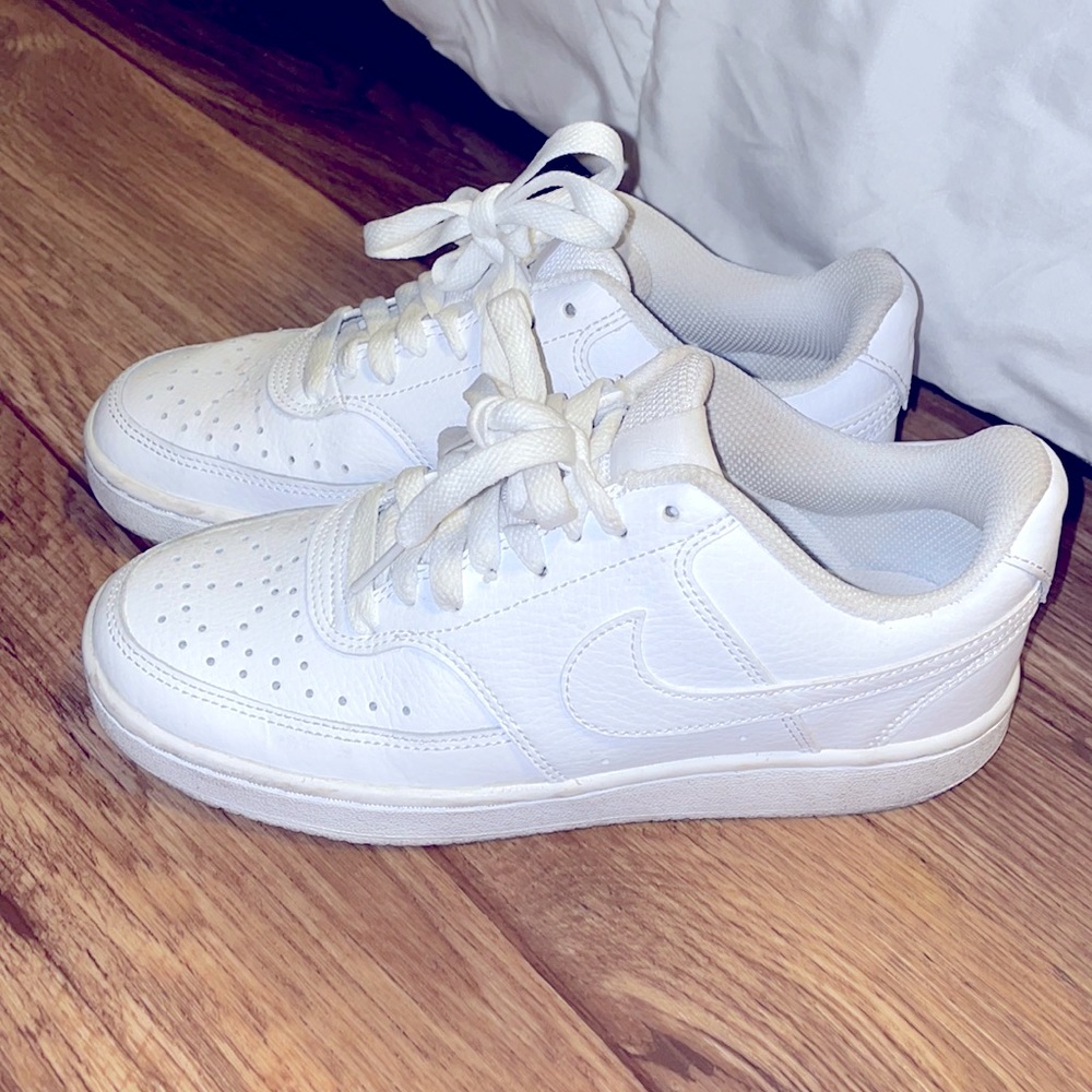 Size 6 women’s